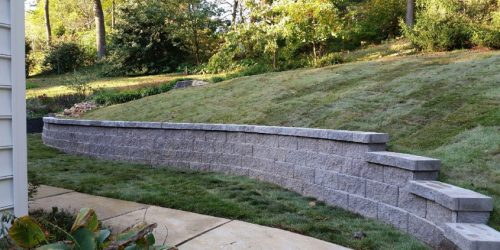 Retaining Walls, Landscaping Walls, Flower Beds, Stone Walls